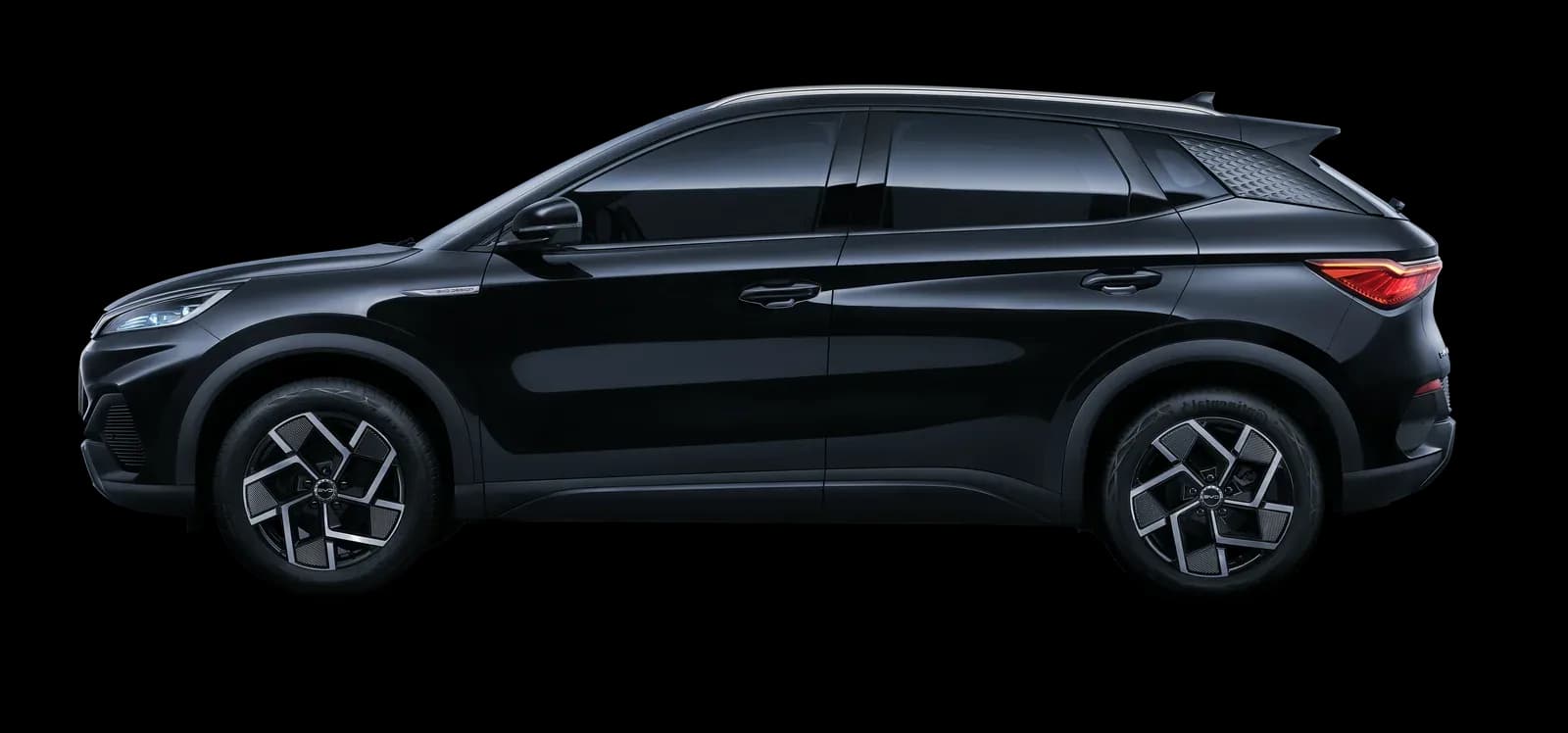 BYD ATTO 3 warna Cosmos Black